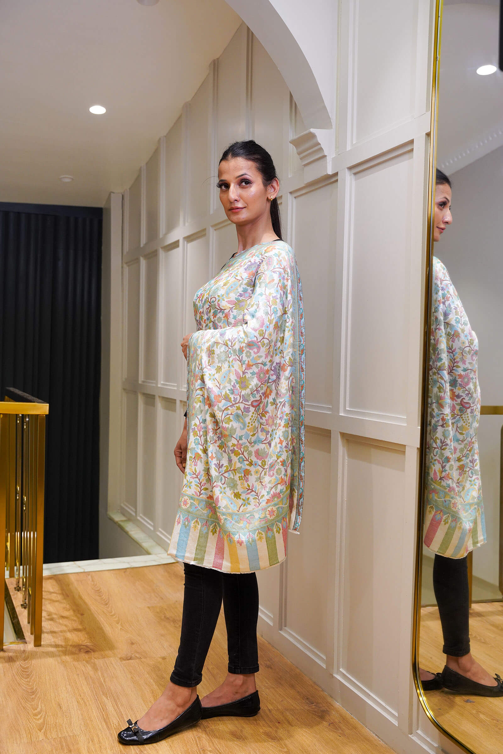 Ethnic Kani Silk Wool Stole