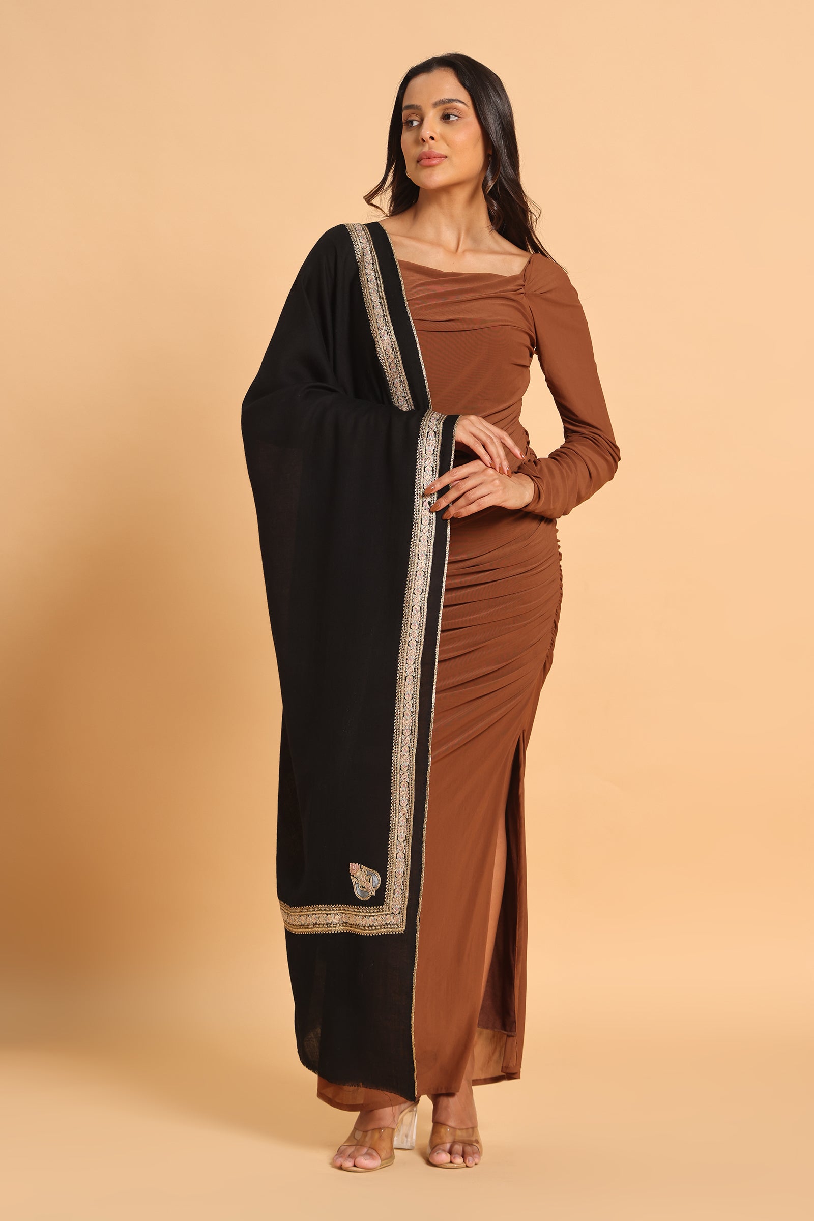 Black Floral Border & Kunj Buta Pure Wool Kashmiri Stole