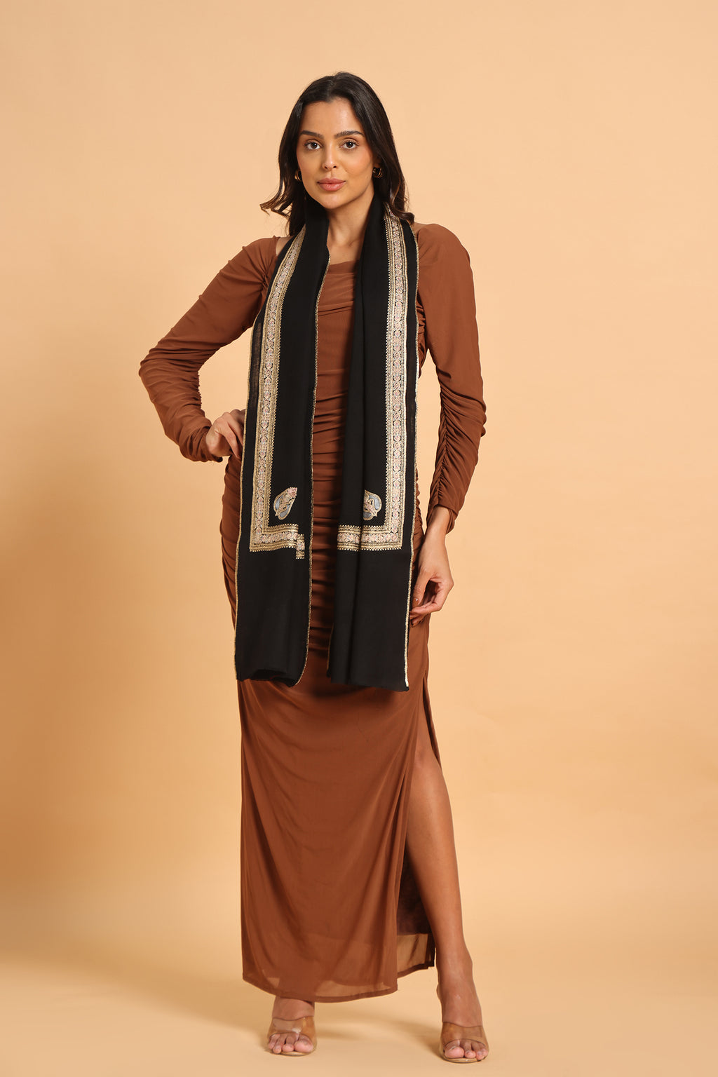Black Floral Border & Kunj Buta Pure Wool Kashmiri Stole