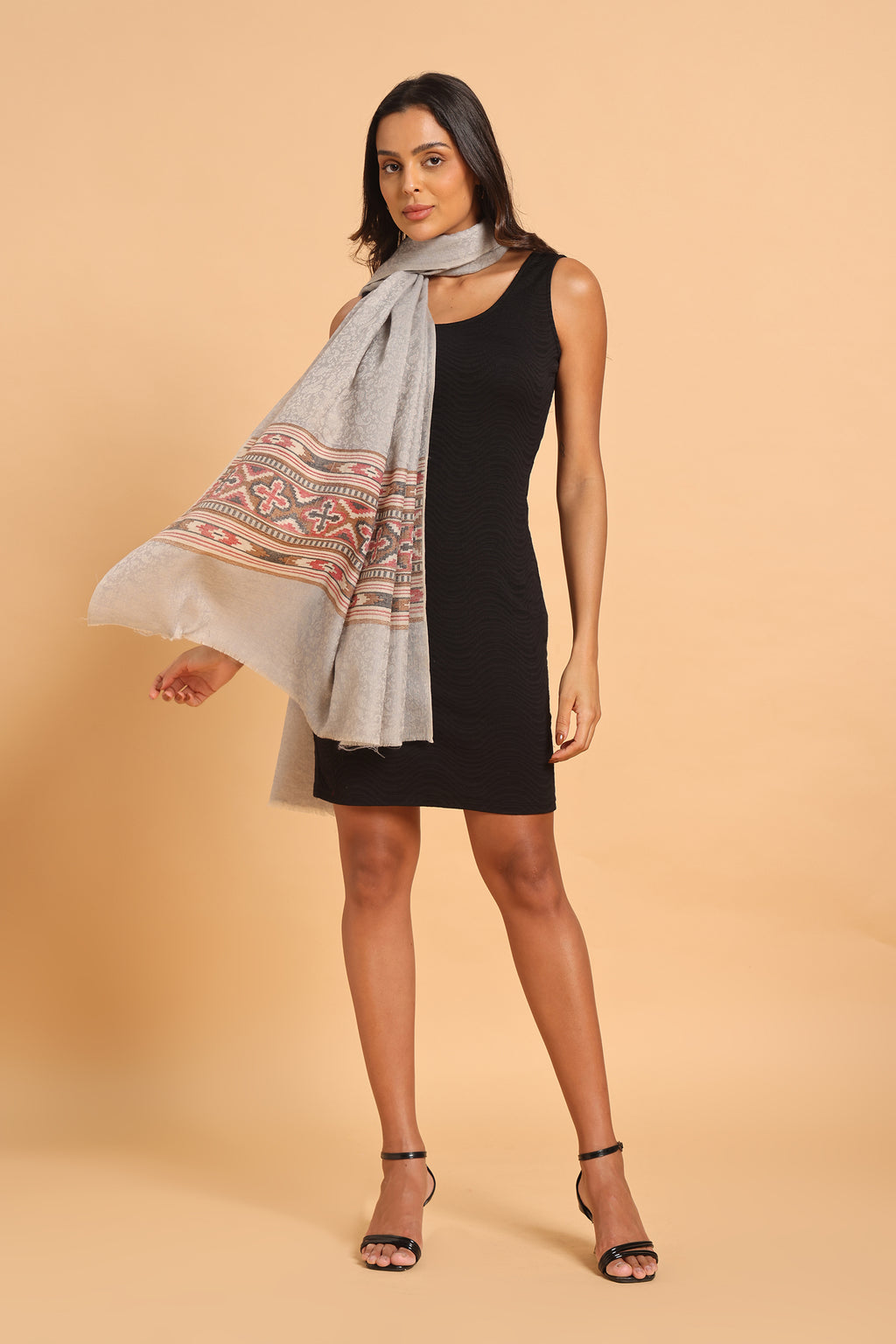 Grey Fine Wool Pashmina Shawl with Traditional Border