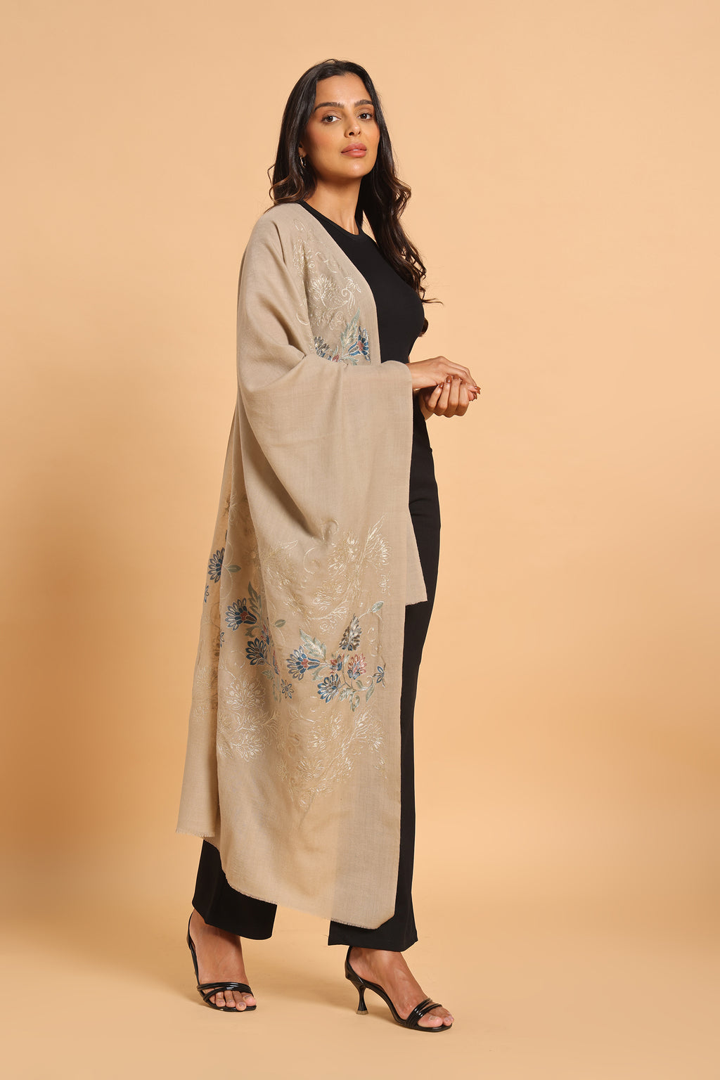Classic Beige Kashmiri Aari Heritage Pure Wool Stole