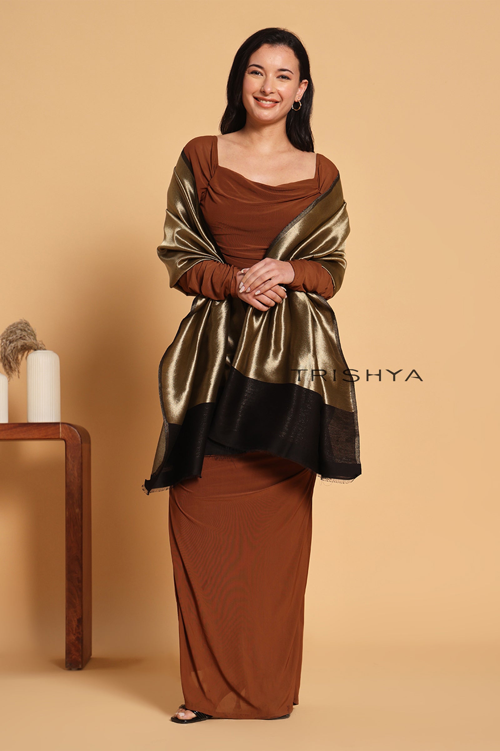 Noor-e-Zari Twilight Reversible Stole in Black