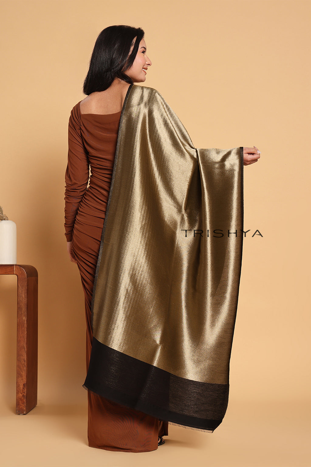 Noor-e-Zari Twilight Reversible Stole in Black