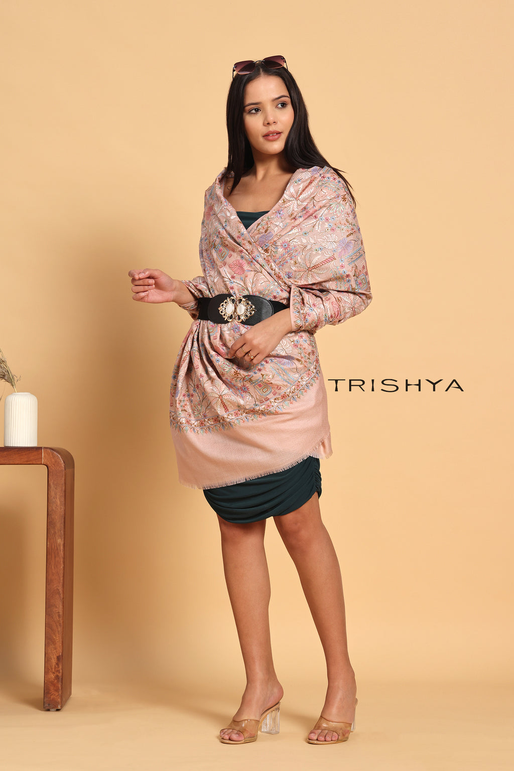 Traditional Elephant Motif Embroidered Shawl in Baby Pink