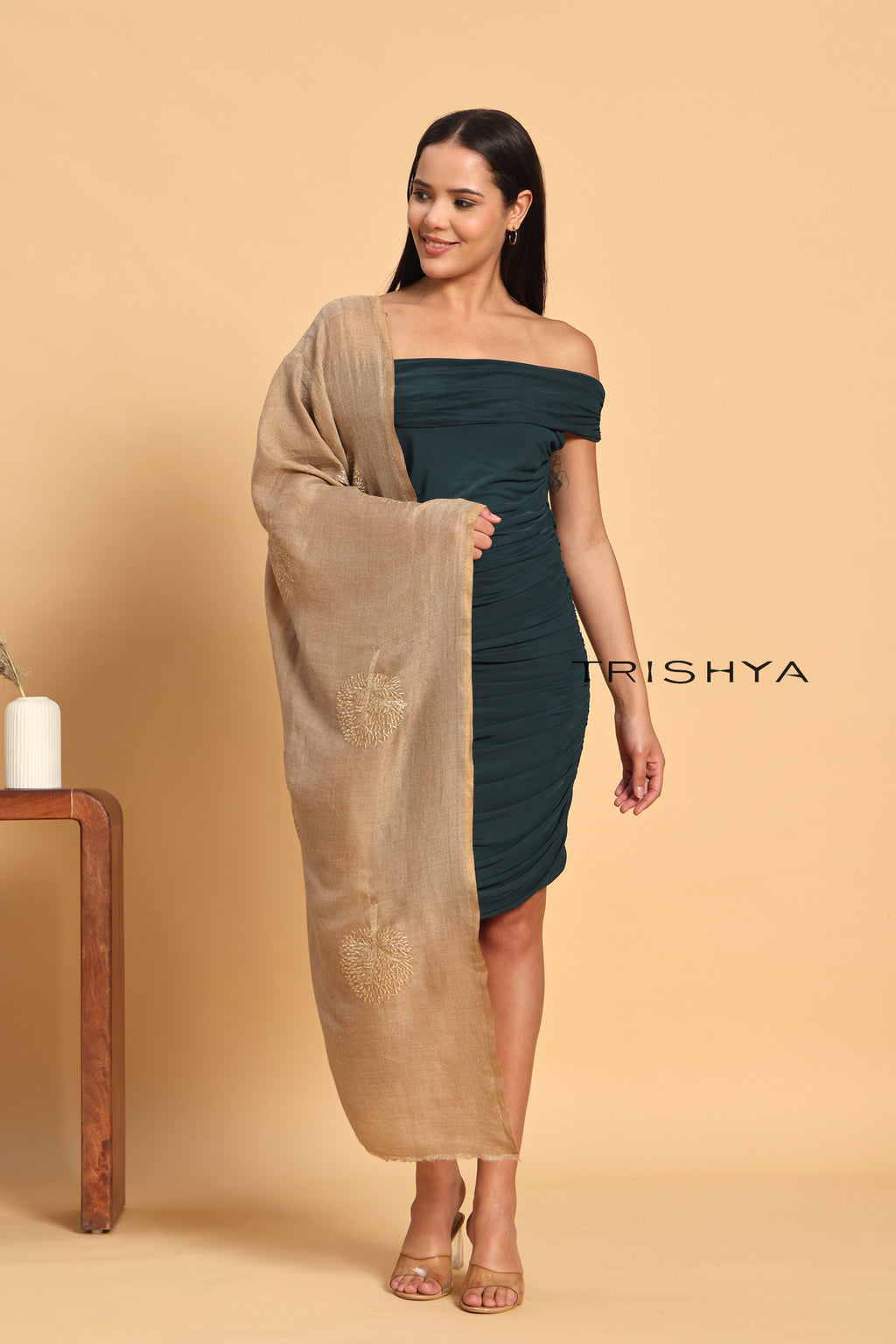 Moonlight Reversible Tree Work Stole in Golden Beige