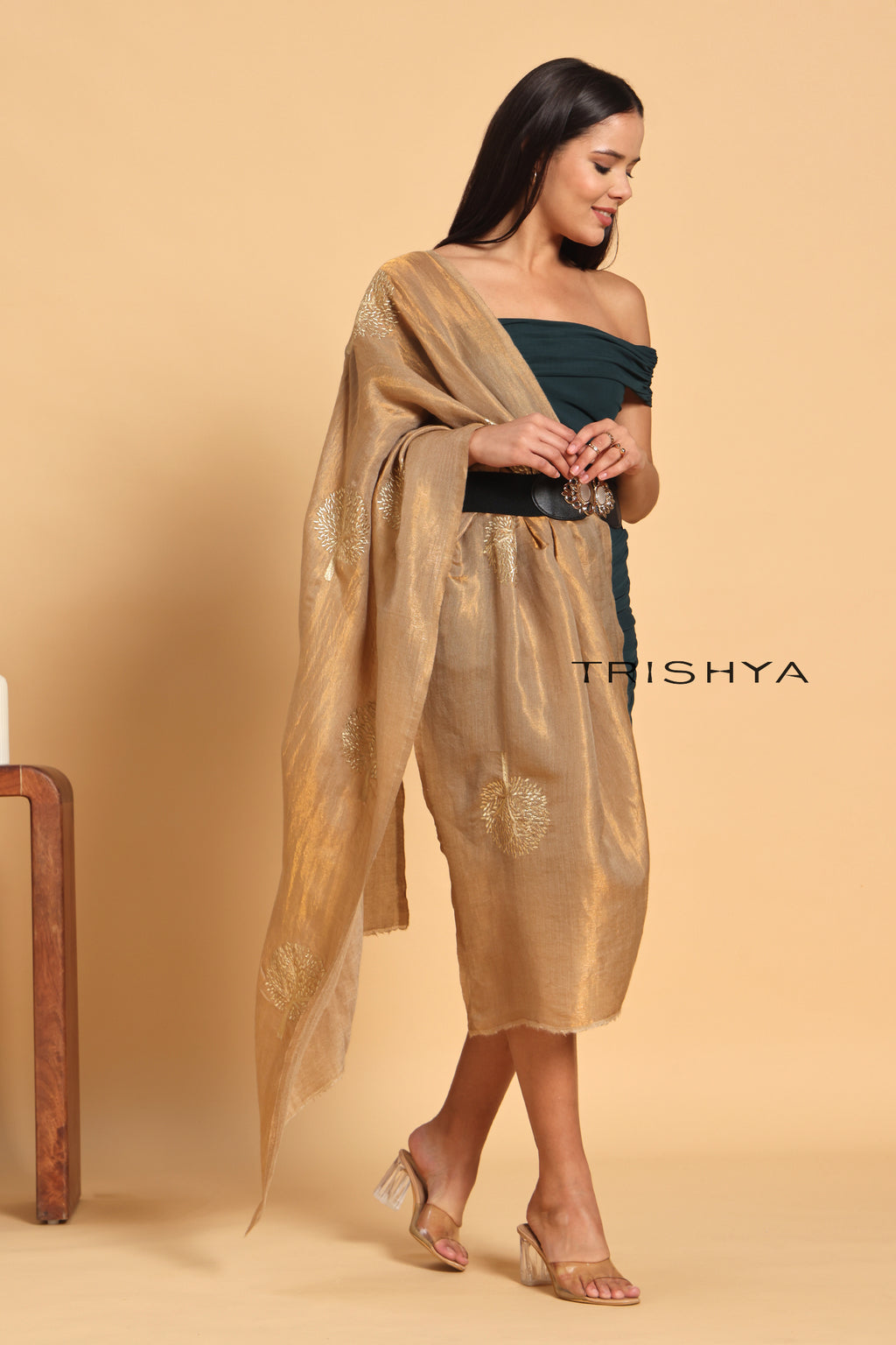 Moonlight Reversible Tree Work Stole in Golden Beige