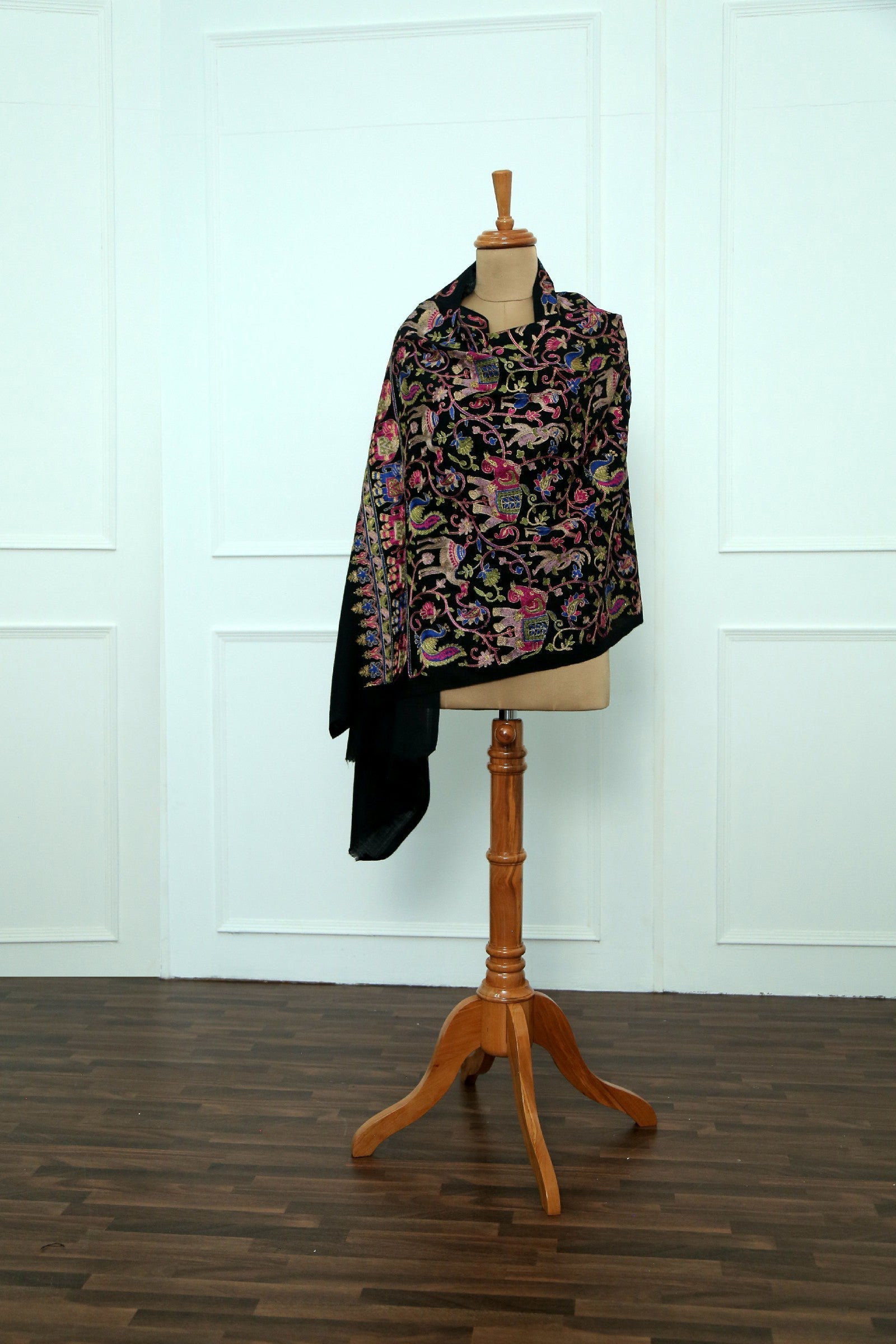 Women Kashmiri Elephant Black Stole