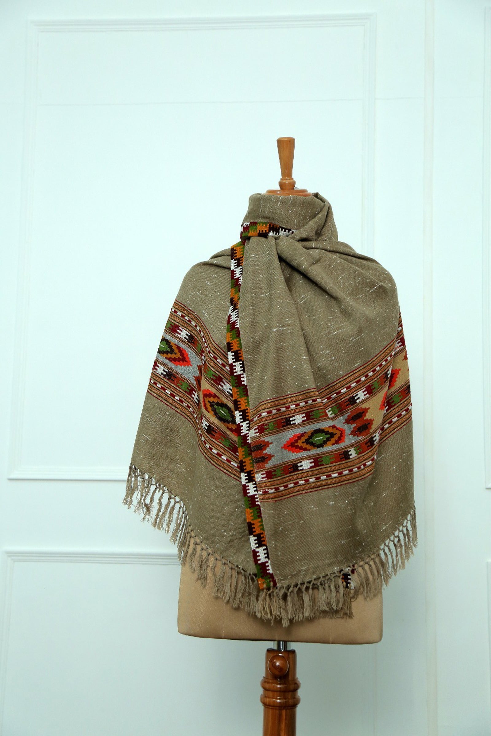 Women Beige Himachali Kinnauri Stole