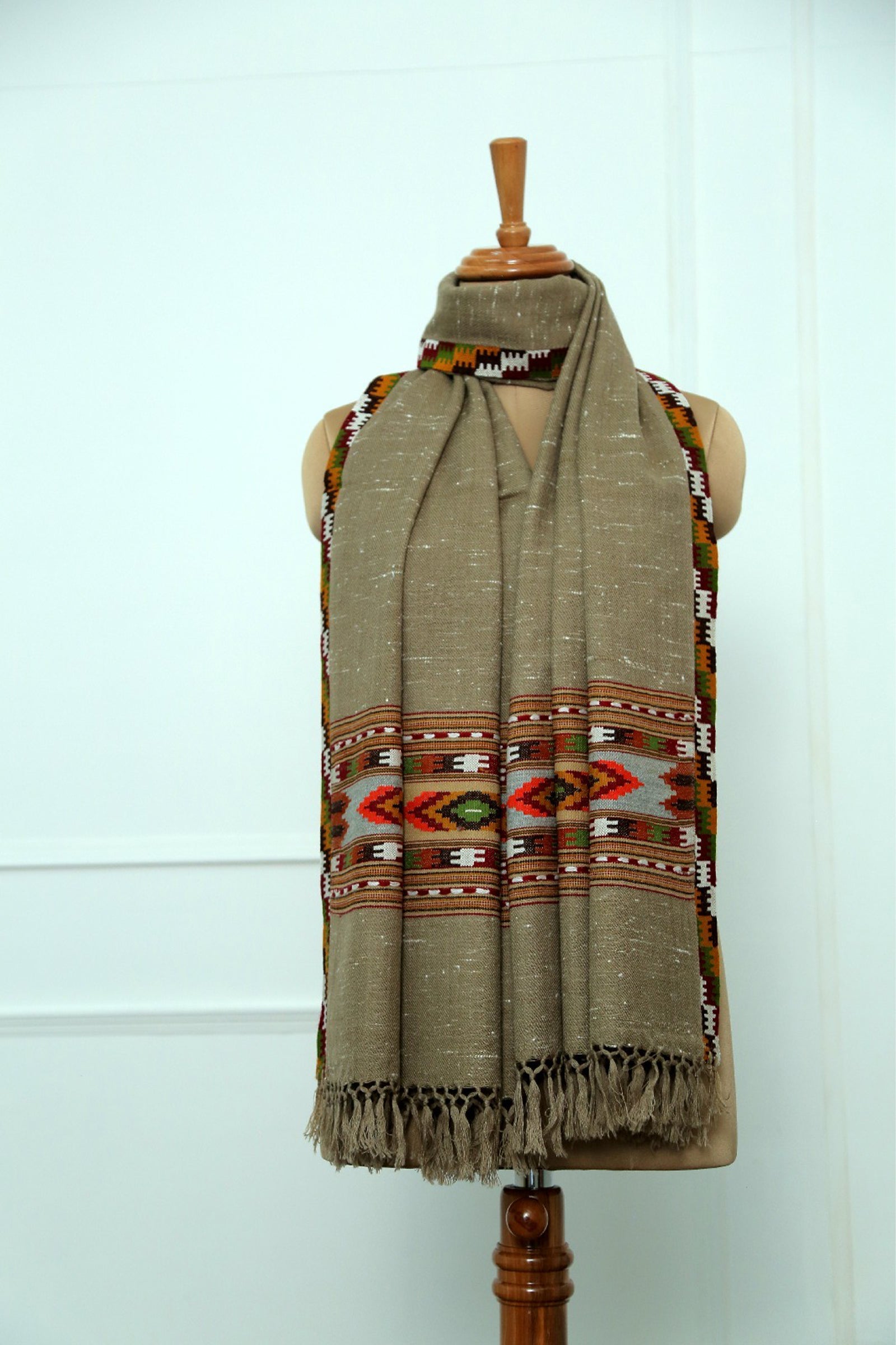 Women Beige Himachali Kinnauri Stole
