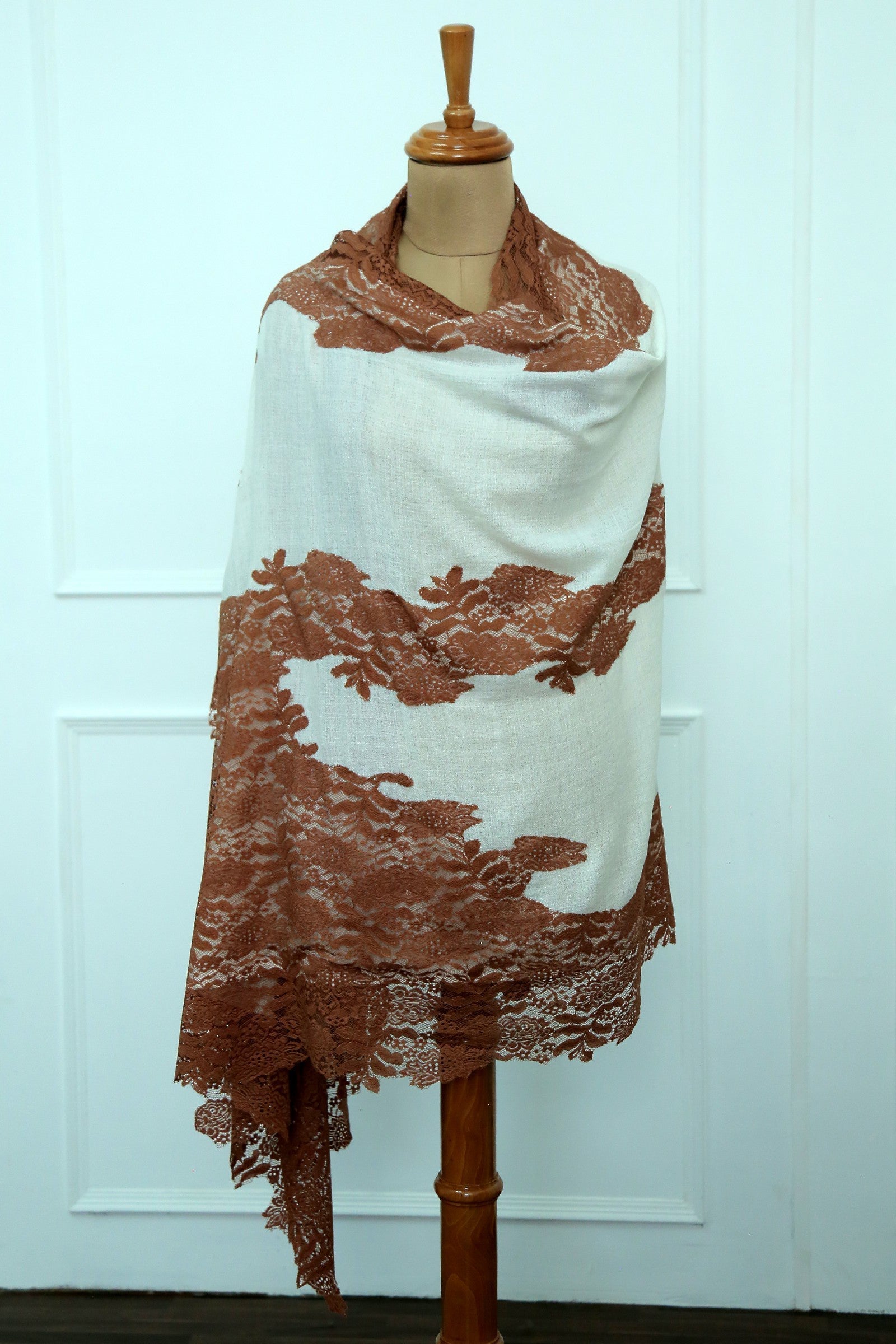 Chantiley Center Panel Stole
