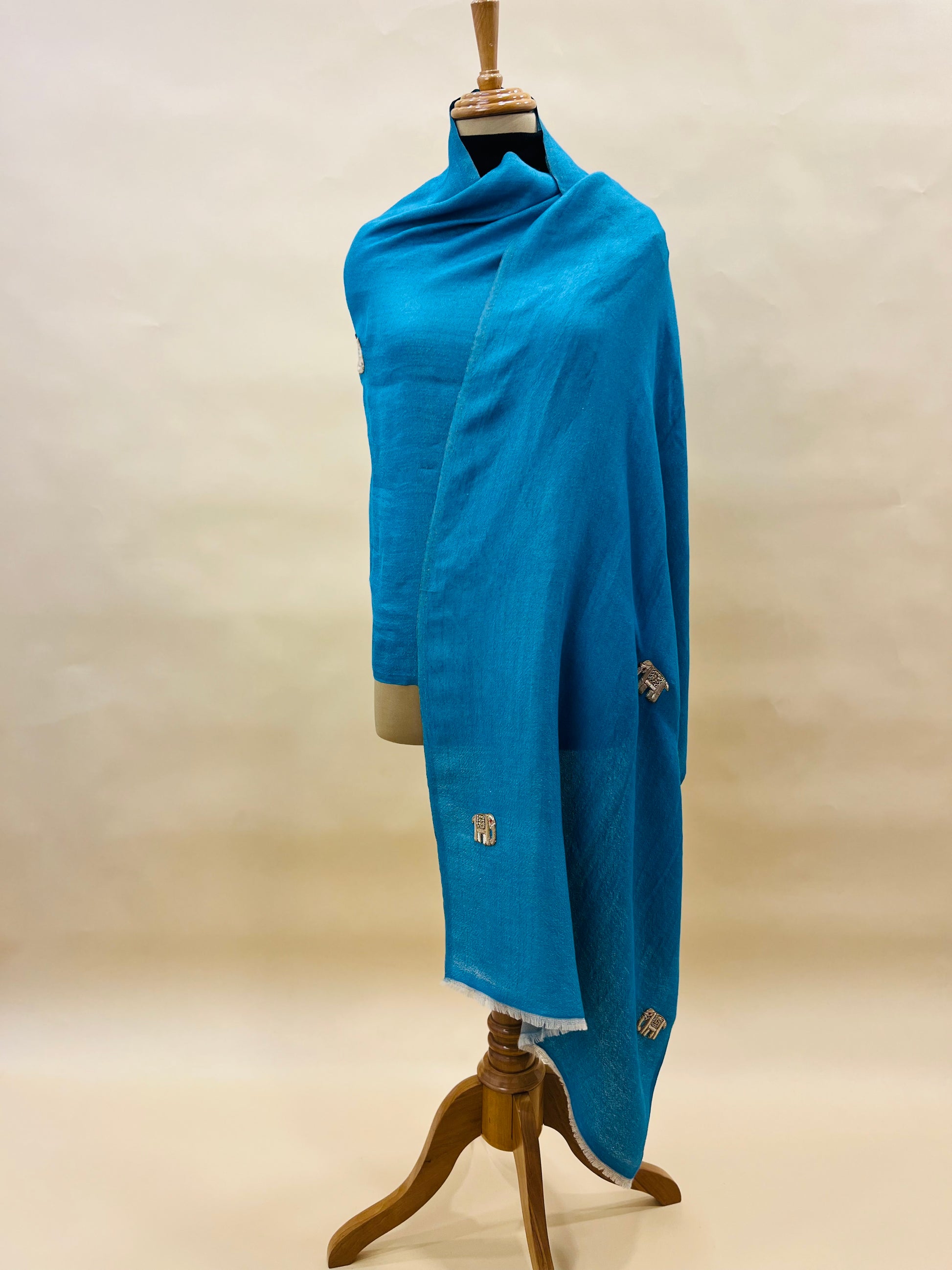 Moonlighting zari Stole with Elephant