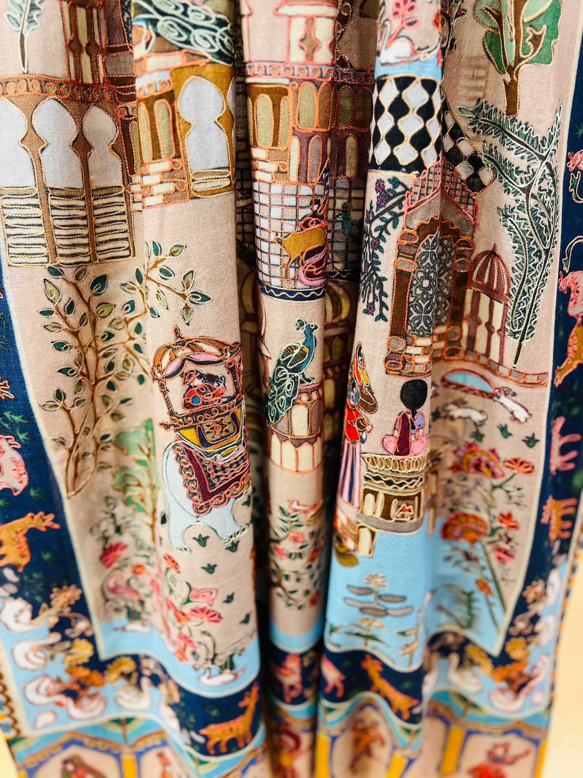 Mughal Darbar Ethnic Kashmiri Kalamkari Shawl Beige