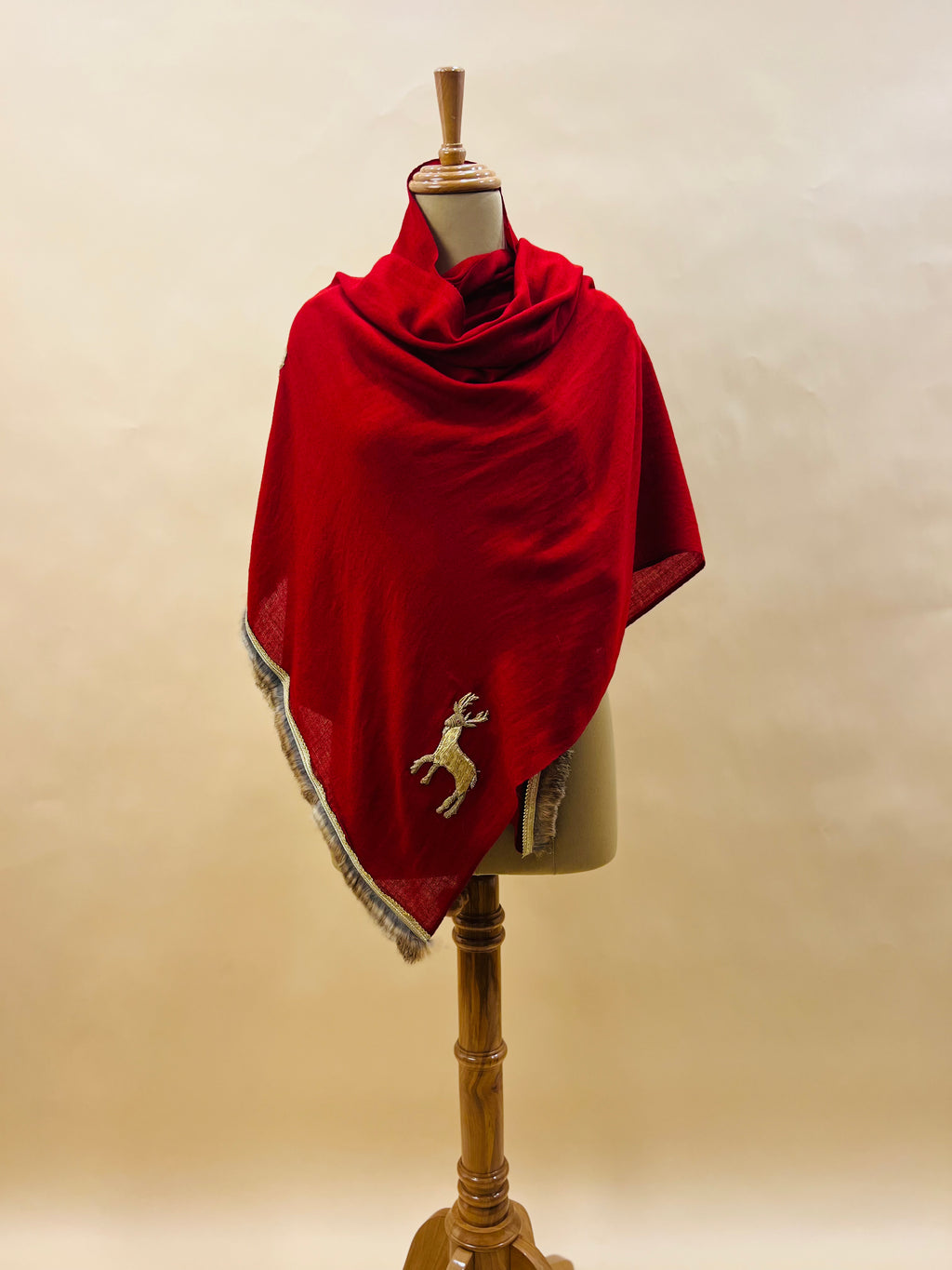 Deer Motif Stole mehrun