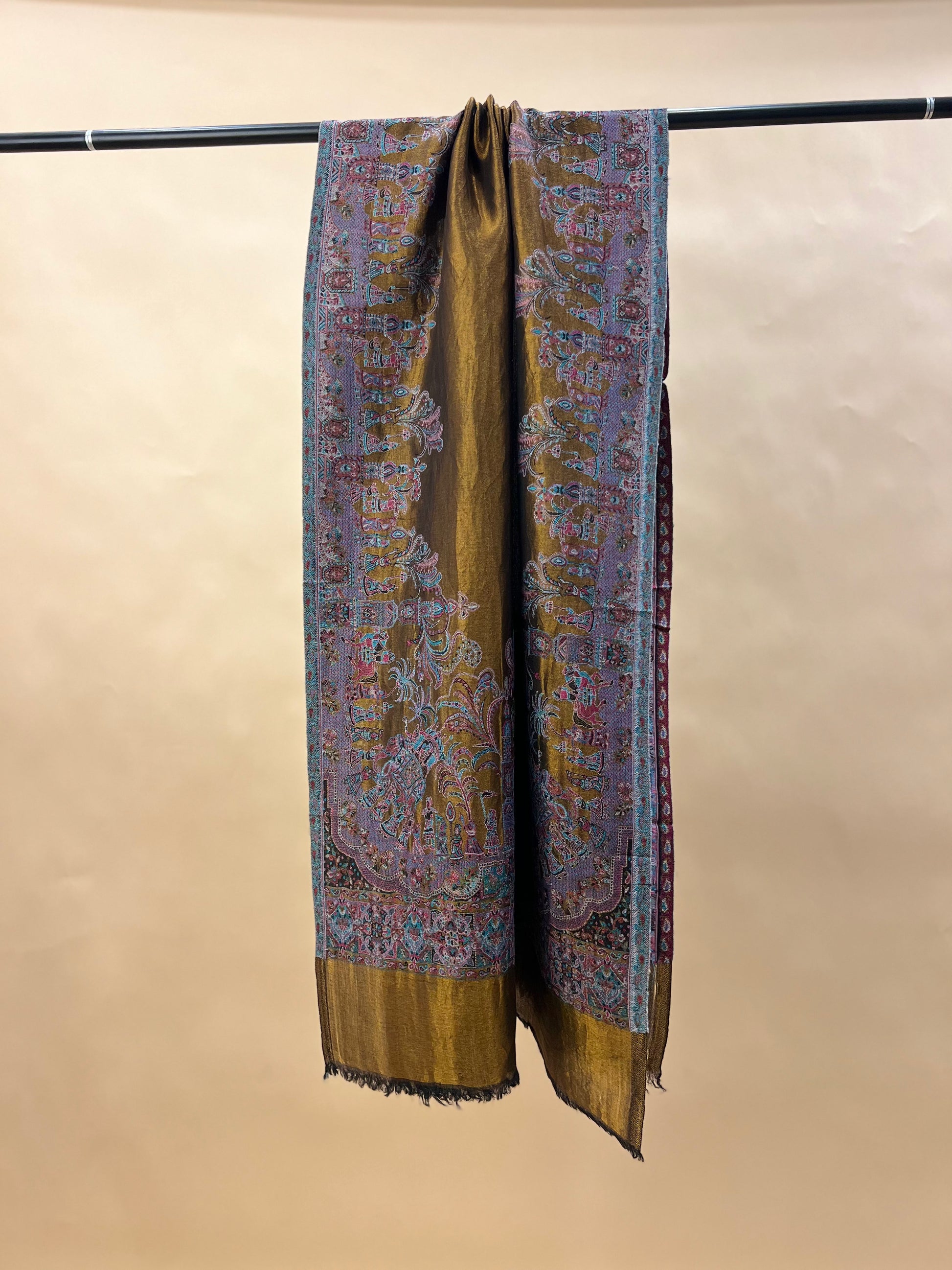 Gold Moonlight Fine Wool Zari Stole
