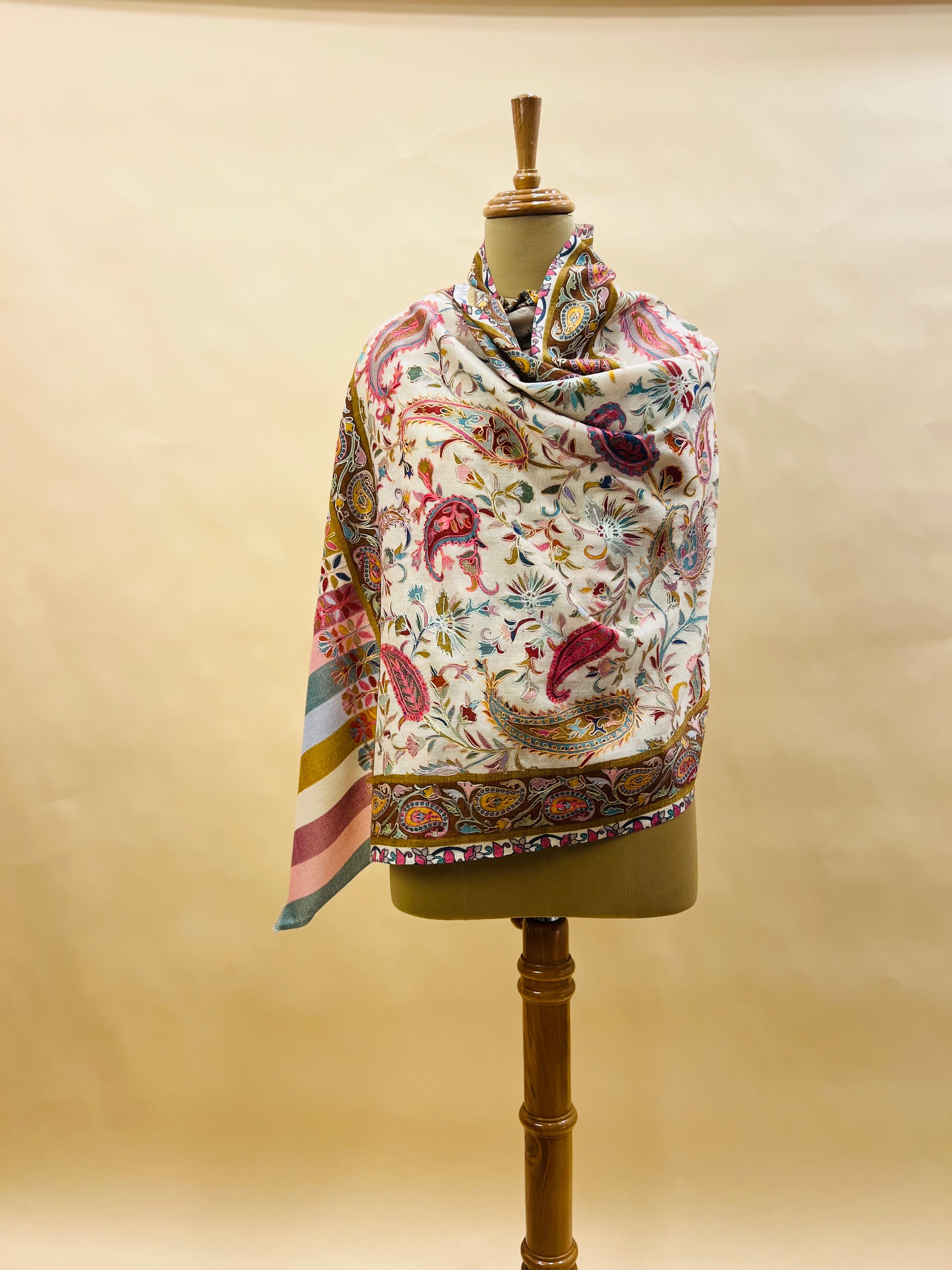 Kalamkari Embroidery Design, Multicolour Stole