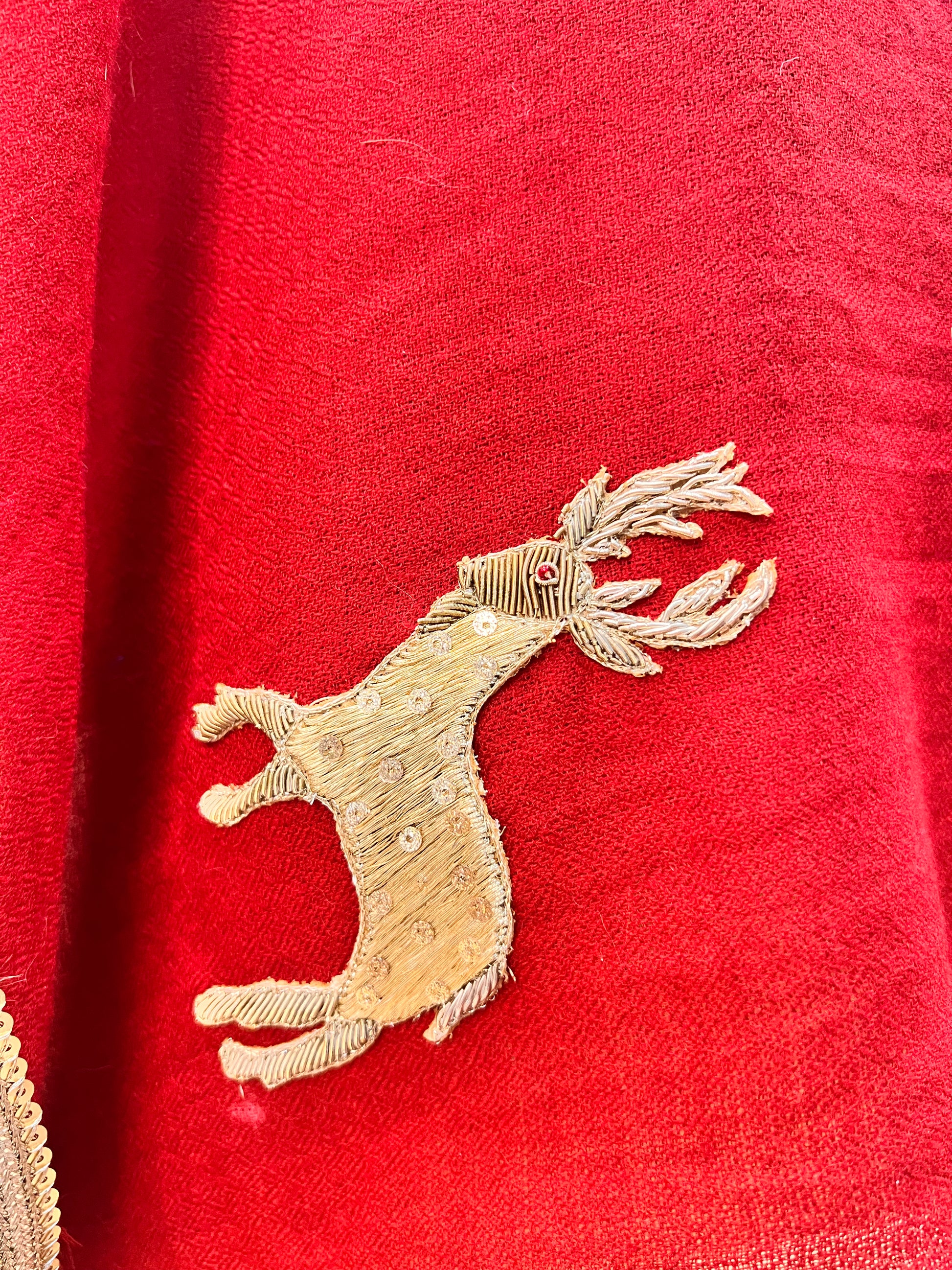 Deer Motif Stole mehrun