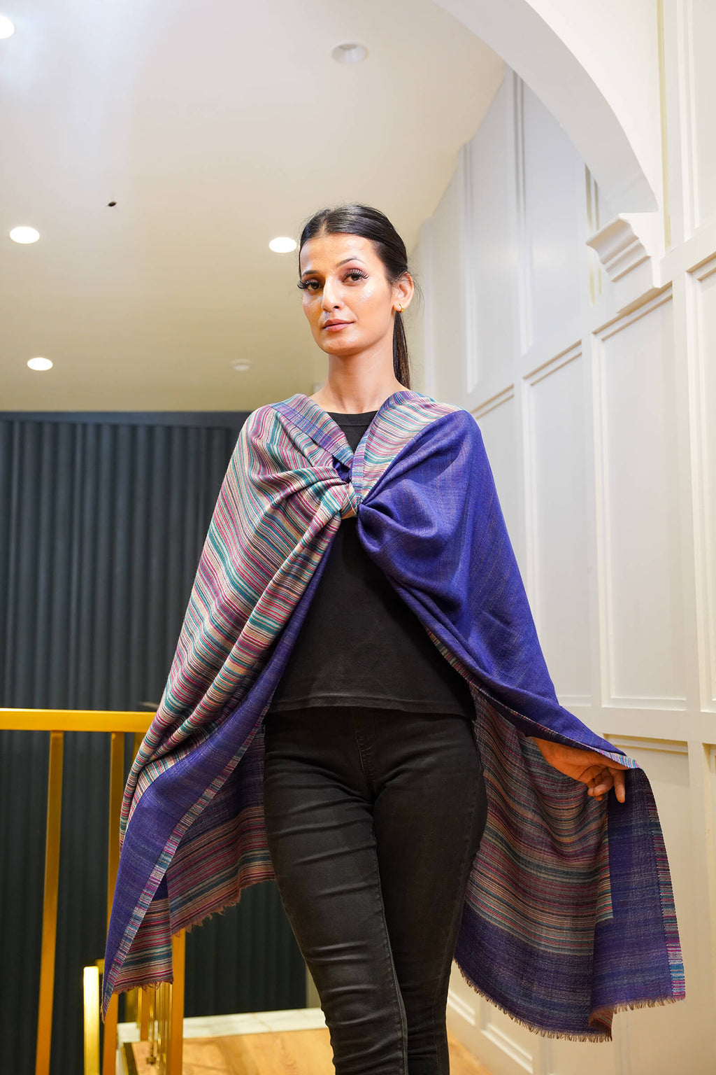Women Reversible Stole Indigo