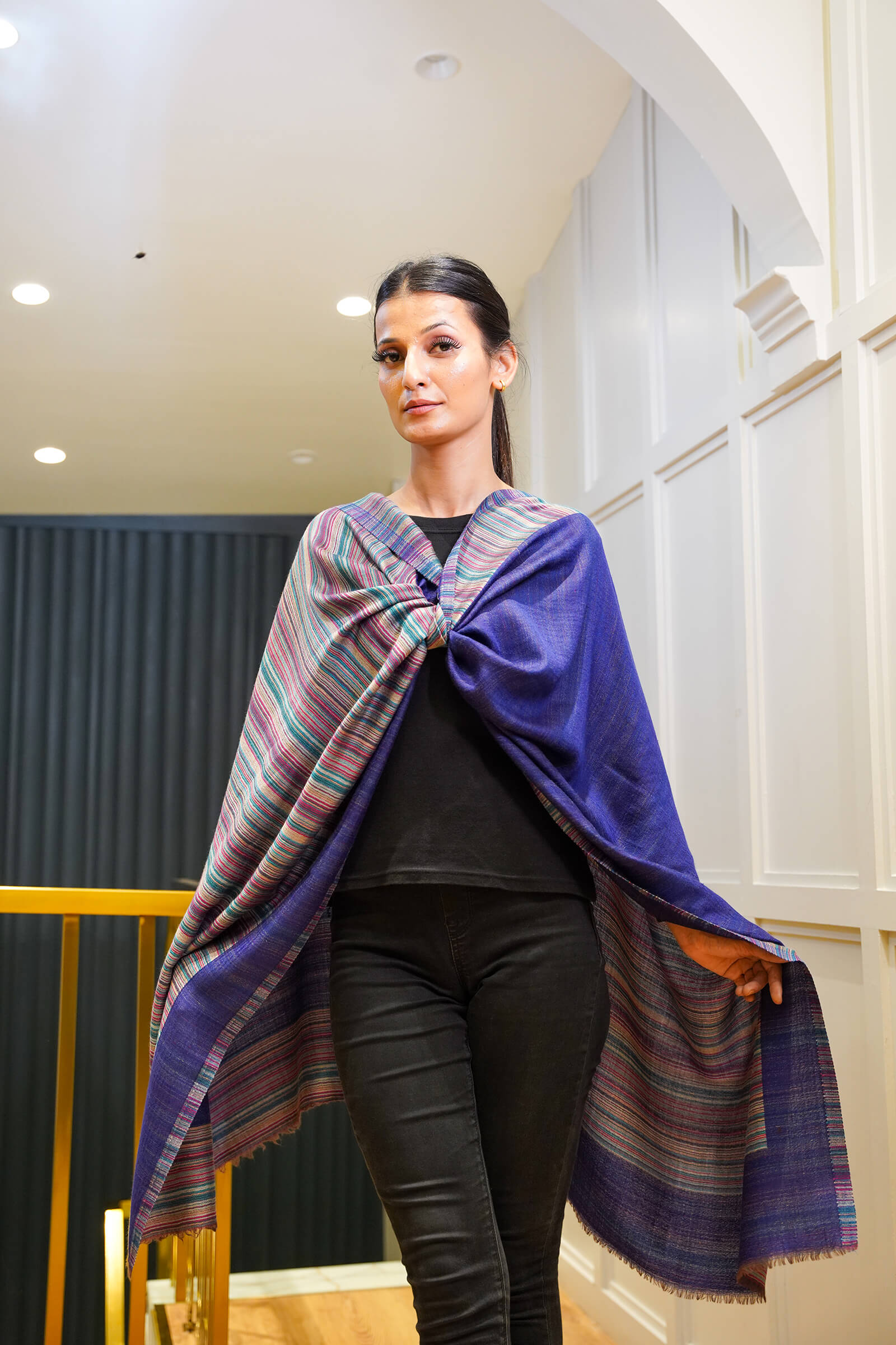 Women Reversible Stole Indigo