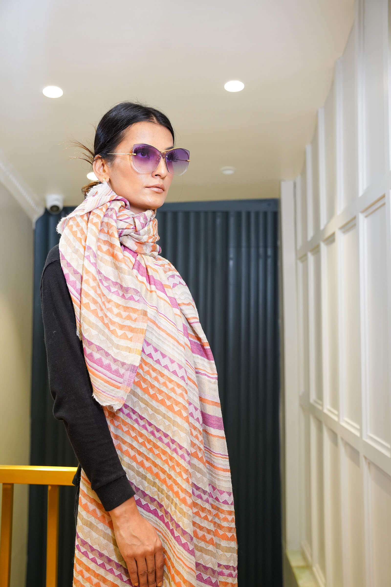 Fine Wool Stripe Zari Shawl