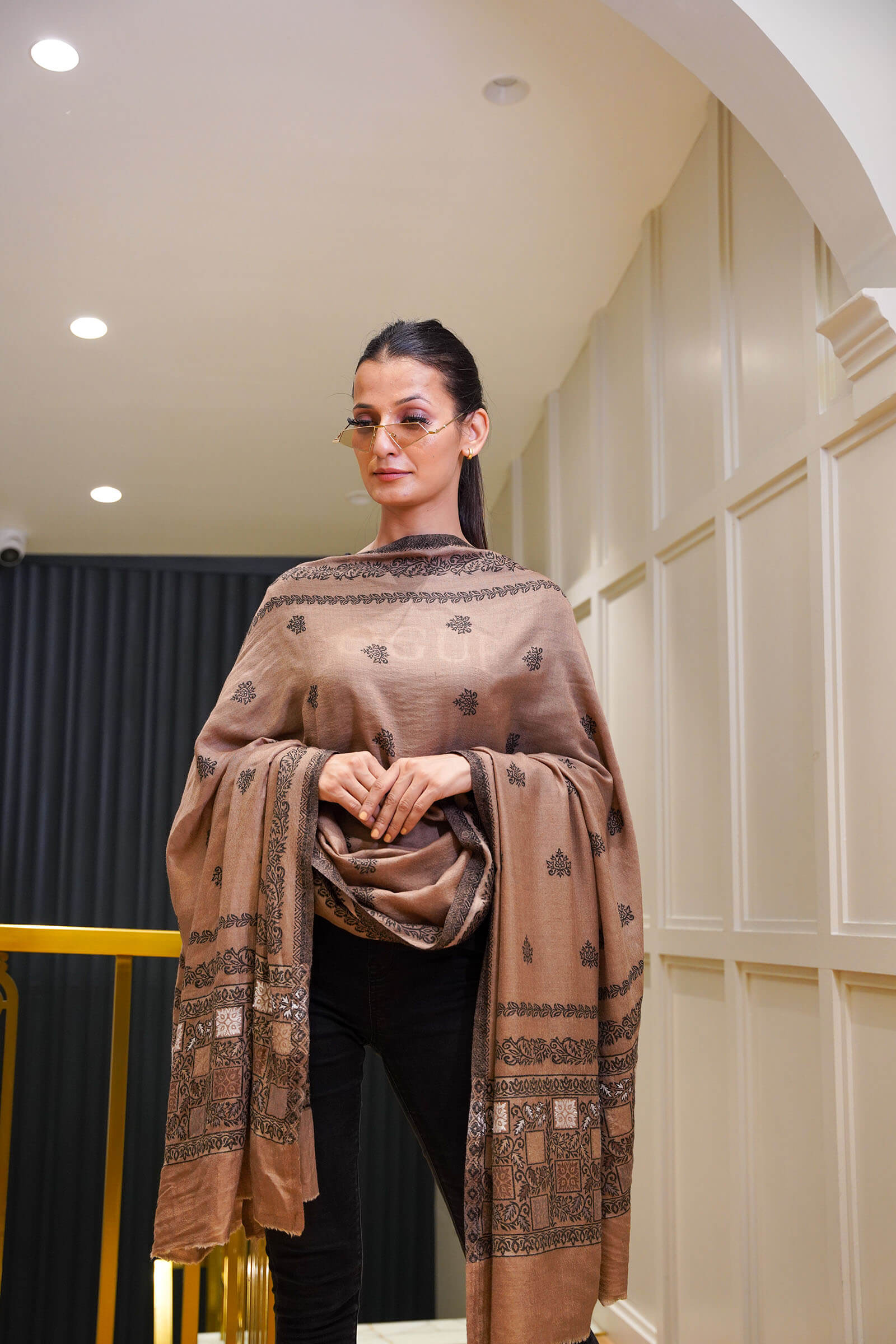 Fine Wool Beige Kani Shawl