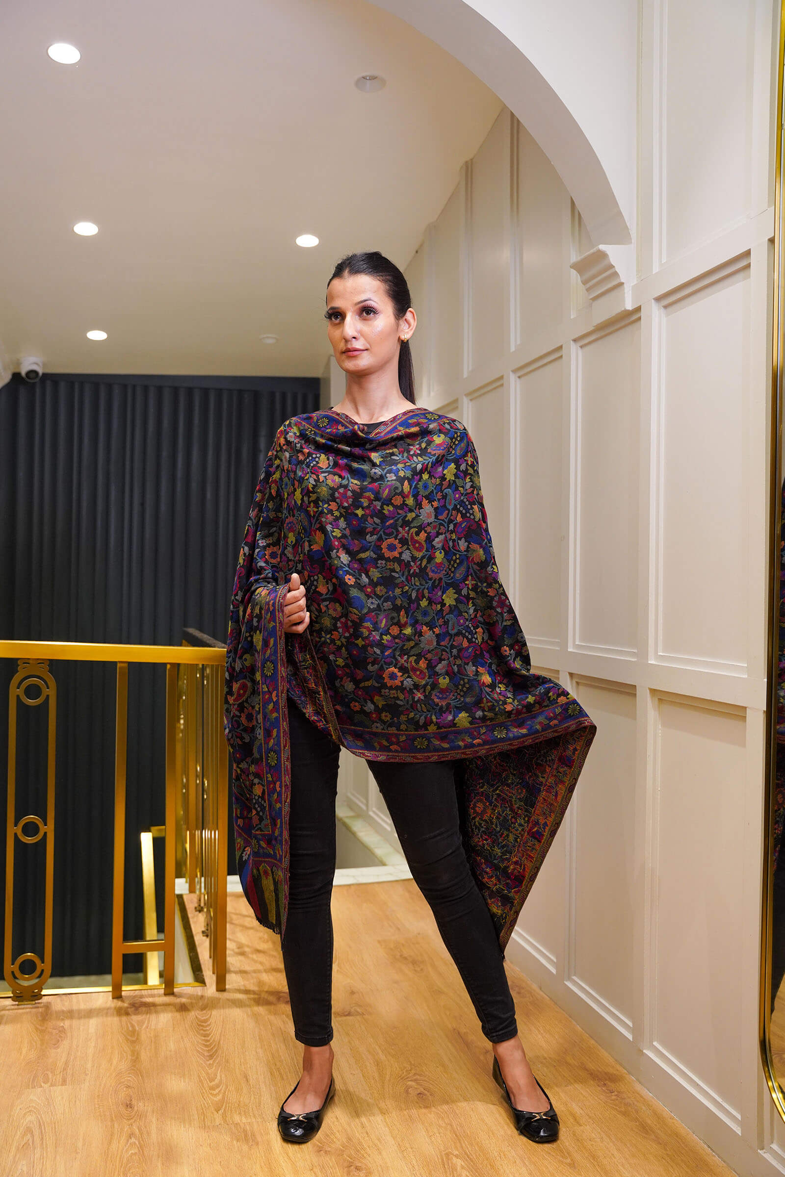 Ethnic Kani Silk Wool Stole