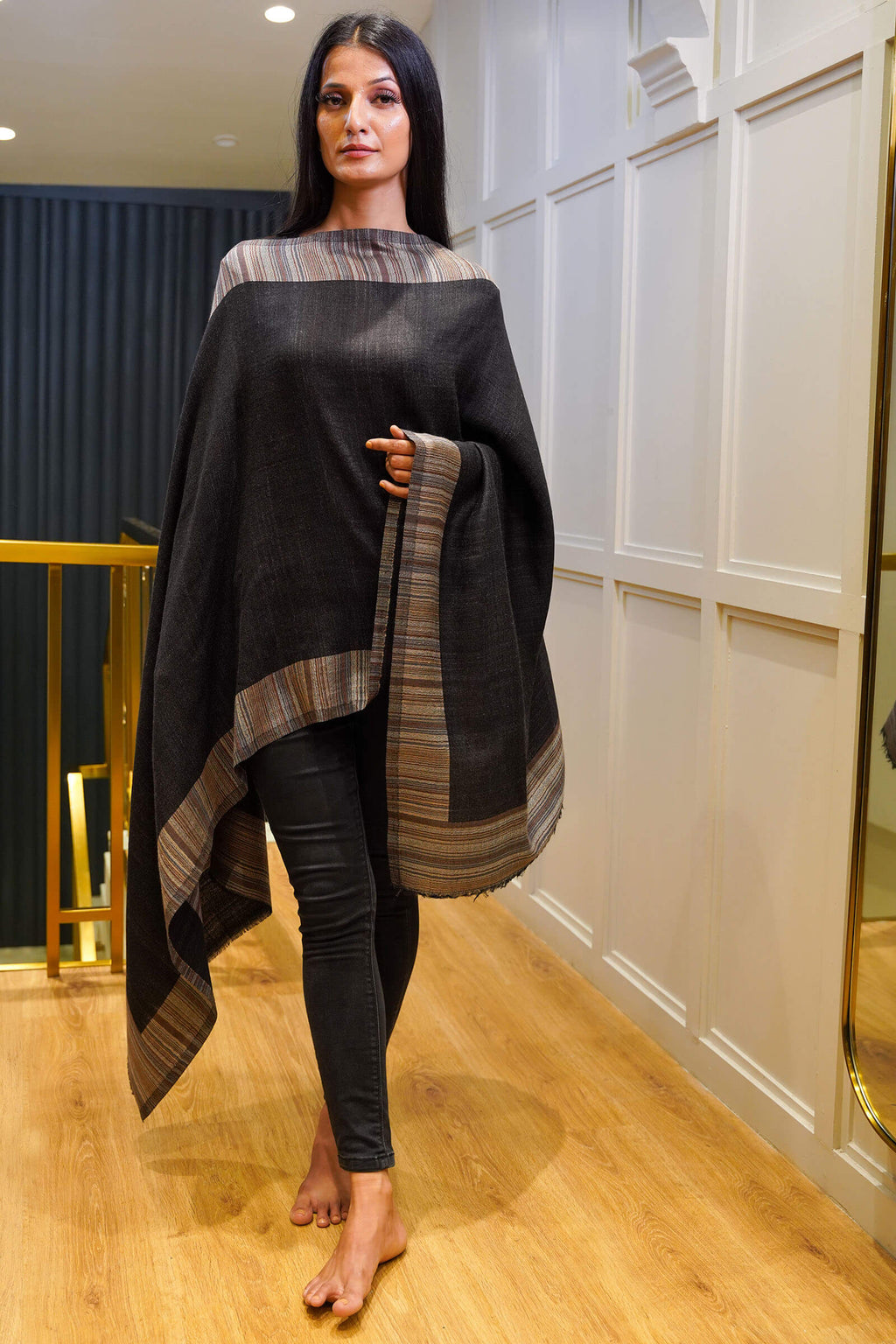 Women Reversible Stole Black Grey