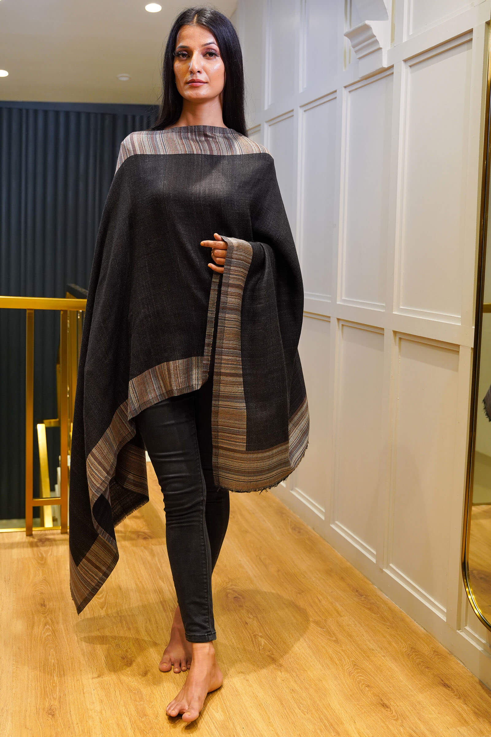 Women Reversible Stole Black Grey