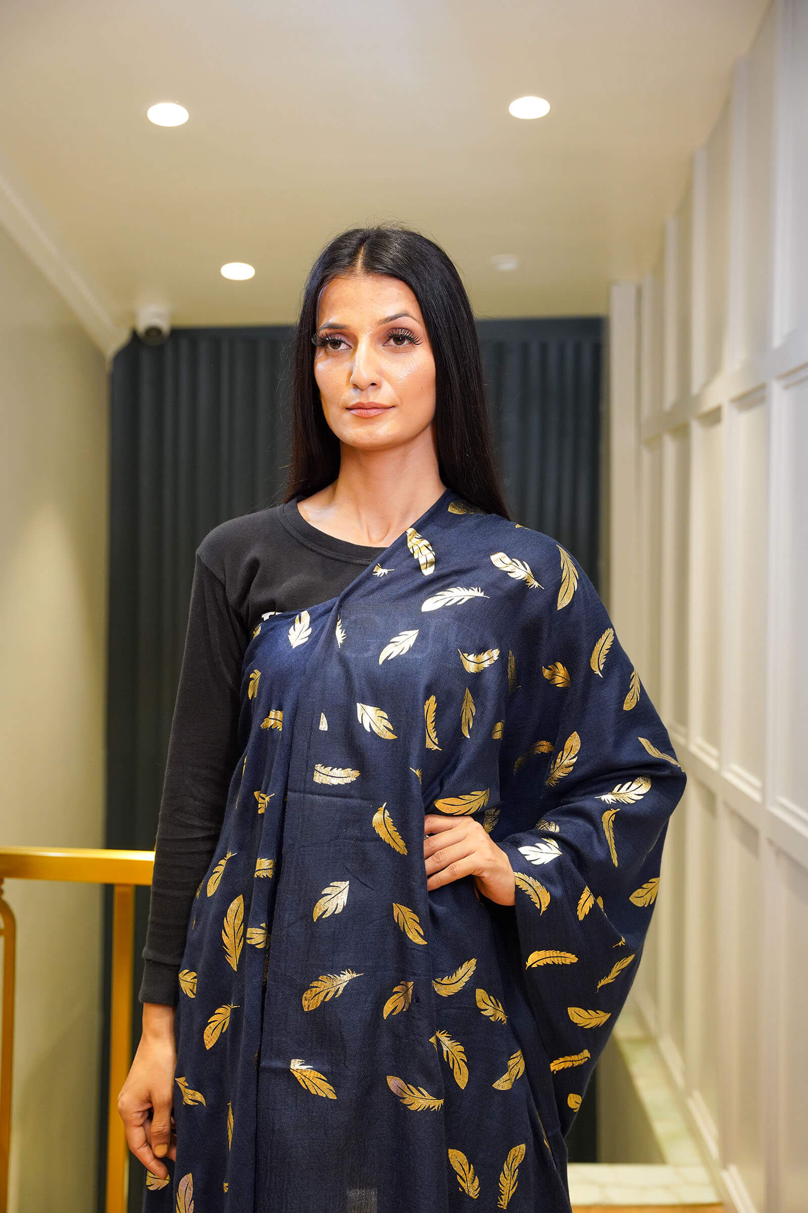 Fine Wool Foil Print Navy Stole