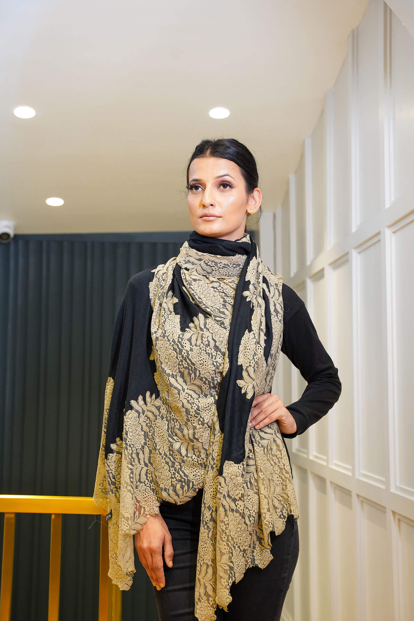 Chantiley Center Panel Stole